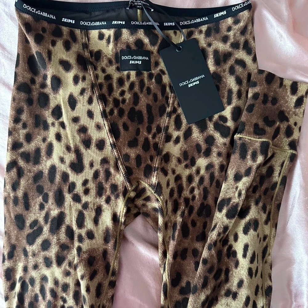 Skims X Dolce & Gabanna Leggings
